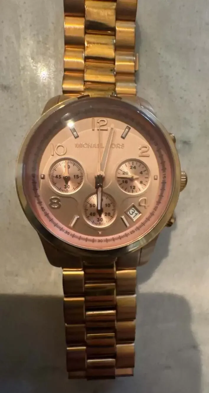 Michael Kors Runway MK5128 Rose Gold-Tone Stainless Steel Chronograph Women's Wa